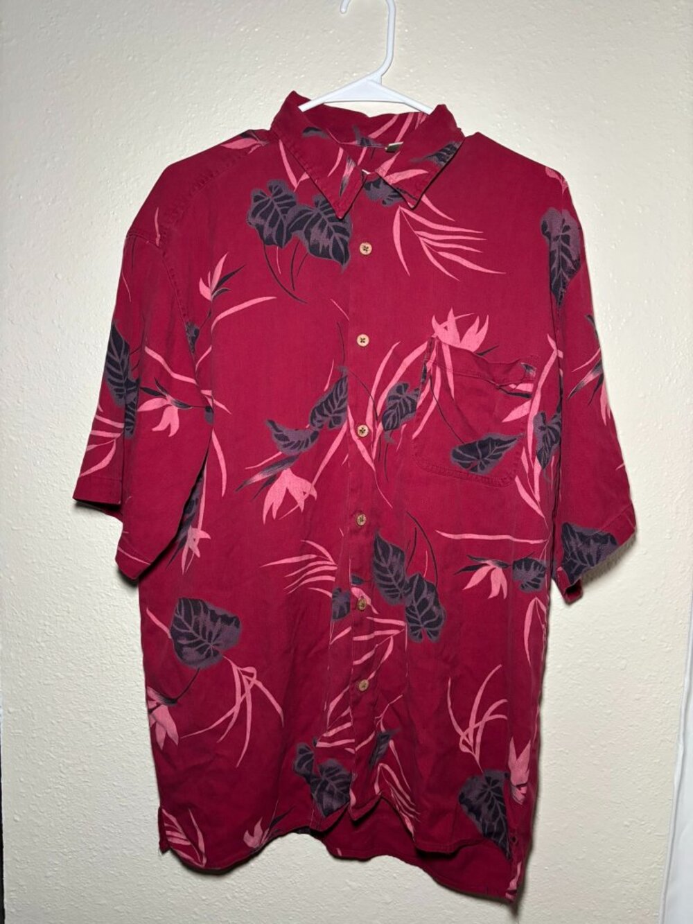 Vintage Silk Hawaiian Camp Shirt Mens XL 100% Silk Red Tropical Floral Button Up